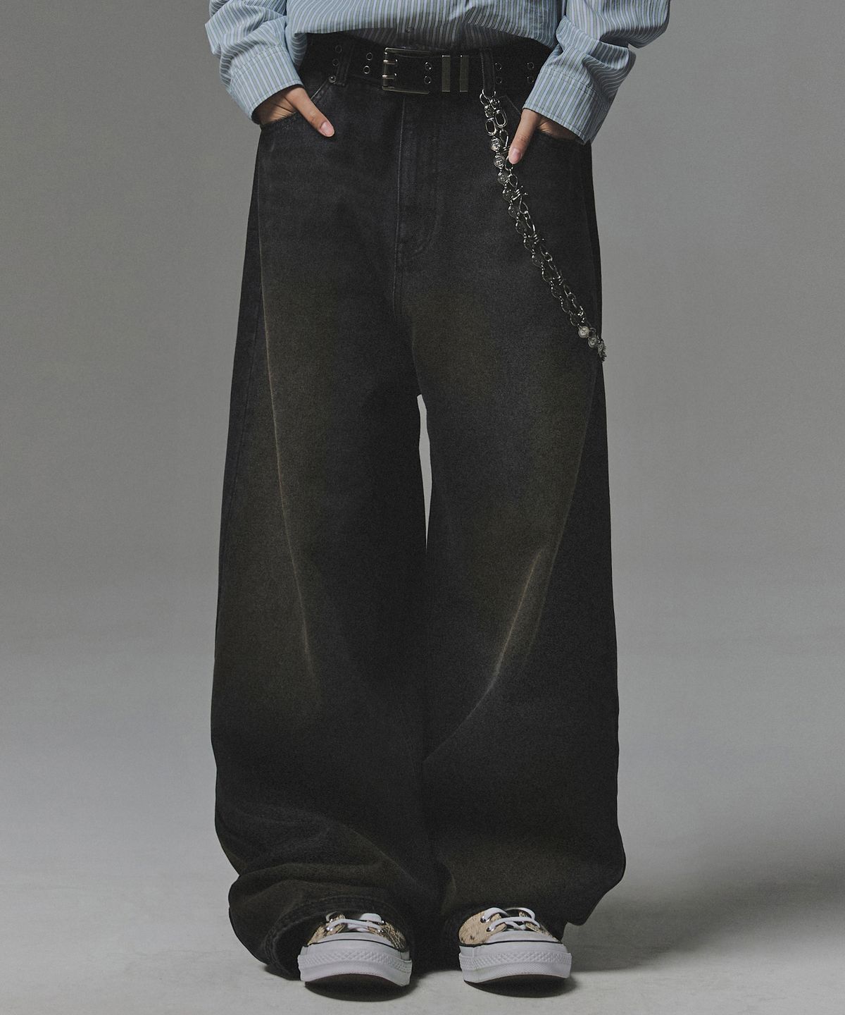 낫포너드(NOT4NERD) Mud Washed Regular Fit Denim Pants - Black
