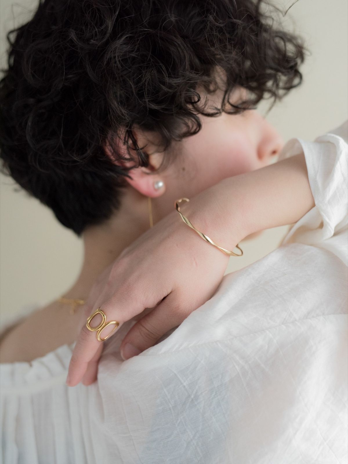 노비스도쿄(NOVICE TOKYO) 트위스트 뱅글 Twisted Bangle / Gold