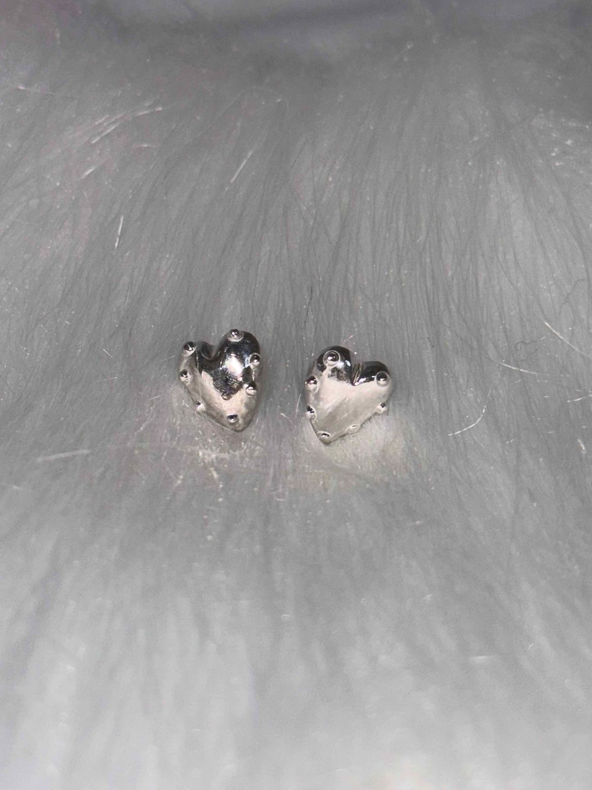 러브트릭스(LOVETRIX) silver925 heart dot earring
