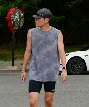 유니 러닝 피그먼트 민소매 RZTS3104