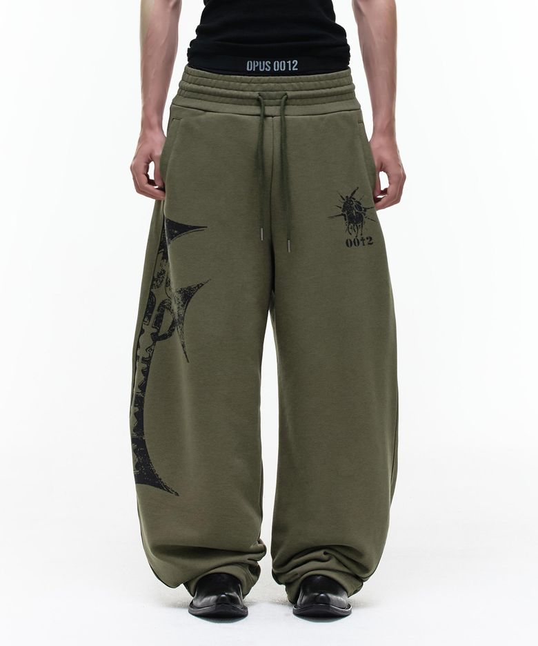 Op. 08 CROSS CURVED SWEAT PANTS KHAKI