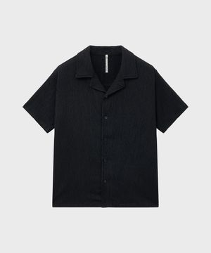 플리츠 오픈카라 하프 셔츠 (블랙)