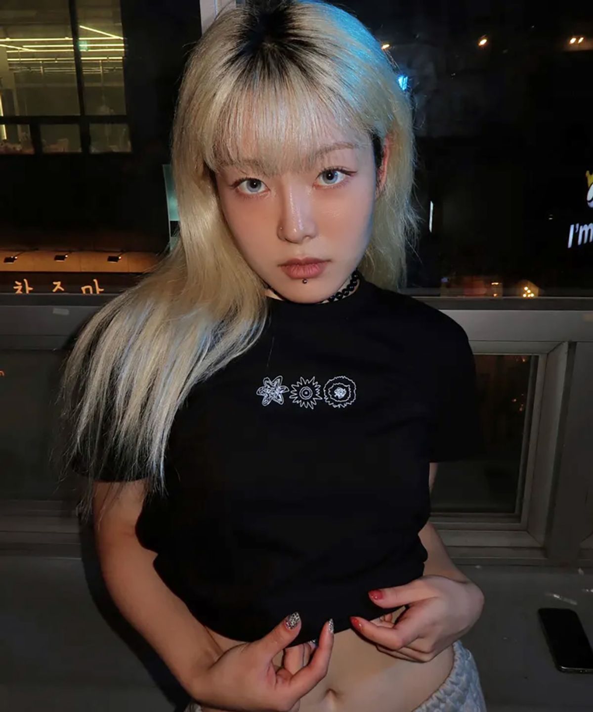 마이딥블루메모리즈(MY DEEP BLUE MEMORIES) (W) Nativity Mm Crop Tee (BLACK)