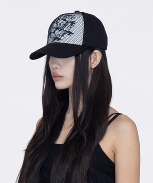 Overmesh Glitched Cap_Black