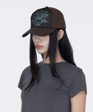 Overmesh Glitched Cap_Dark Brown