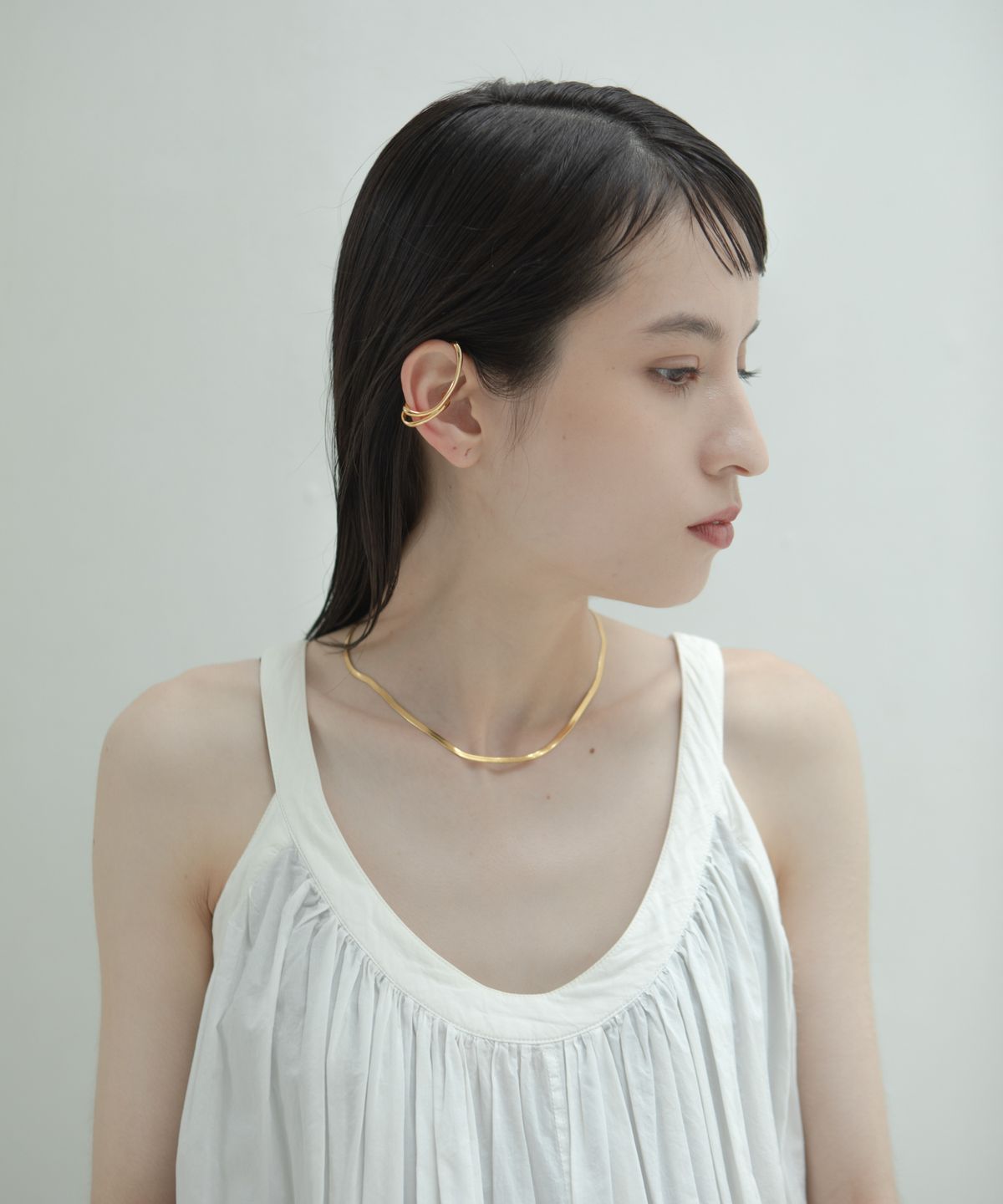 노비스도쿄(NOVICE TOKYO) 더블 뉘앙스 라인 이어커프 Double Nuance Line Ear Cuff / Gold
