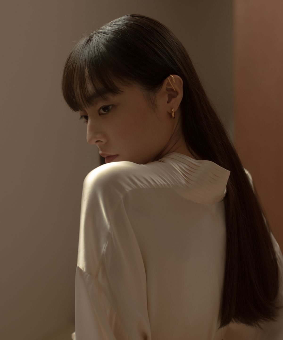 노비스도쿄(NOVICE TOKYO) 볼륨 힌지 후프 피어스 Hinged Thick Hoop Pierce［Stainless］ / Gold