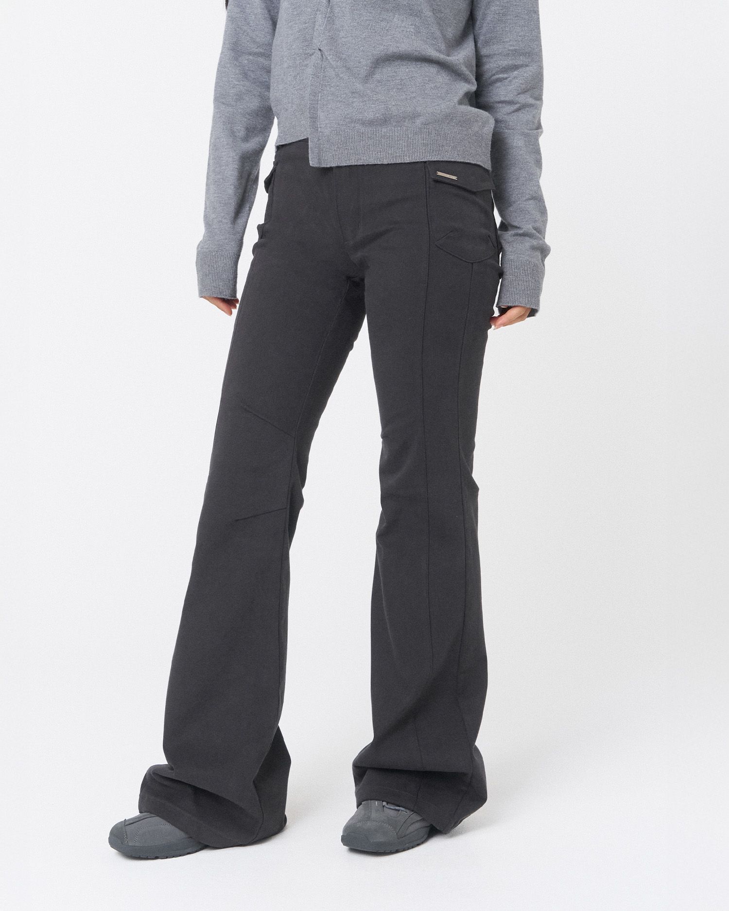 미세키서울(MISEKI SEOUL) Side pocket bootscut pants CHARCOAL
