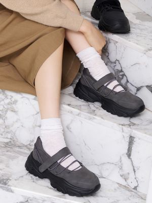 마쯔 여성 캐주얼 밴딩 메리제인 스니커즈 6cm LCWS40M539