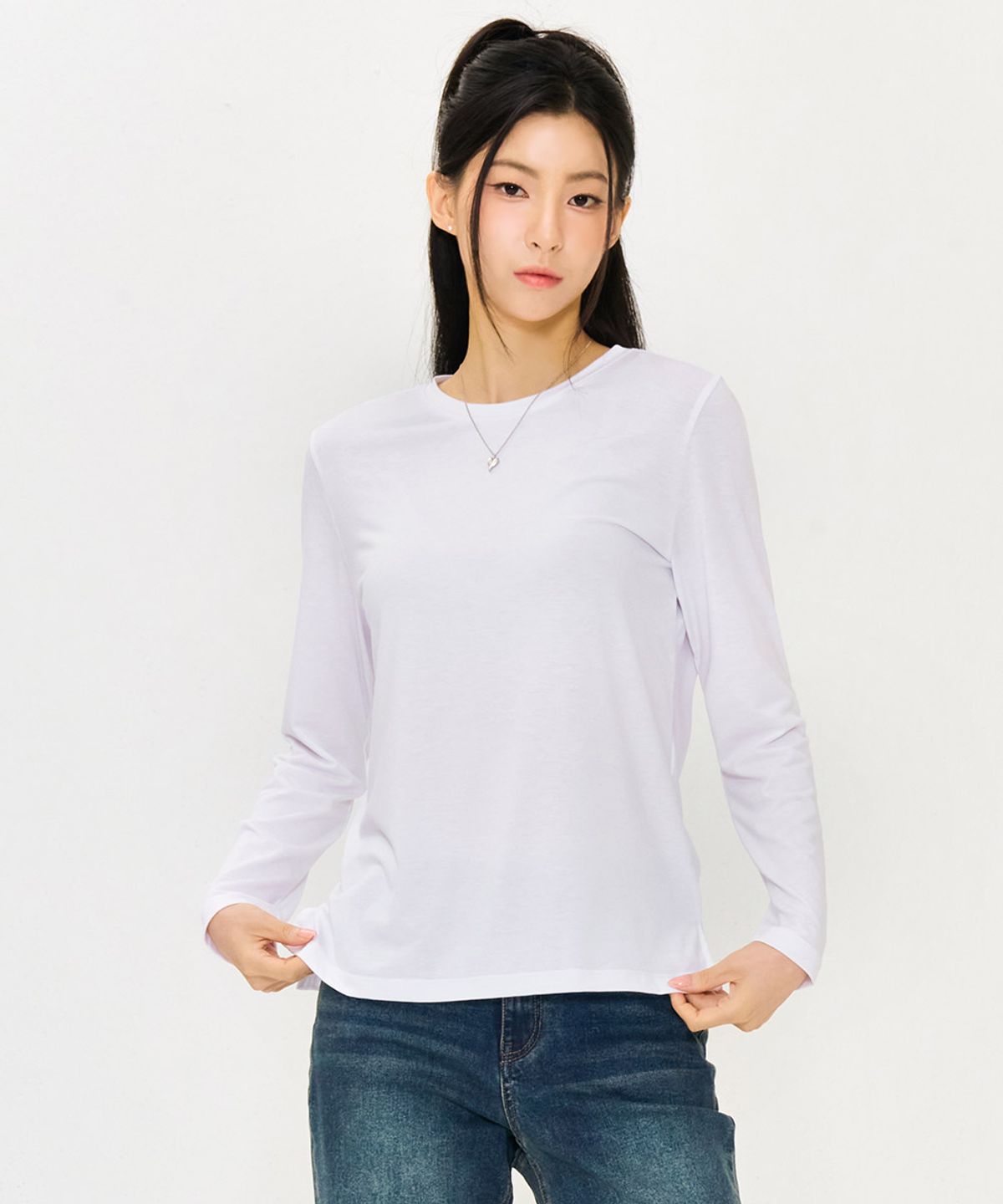 체이스컬트(CHASECULT) 여성 에센셜 티셔츠-화이트