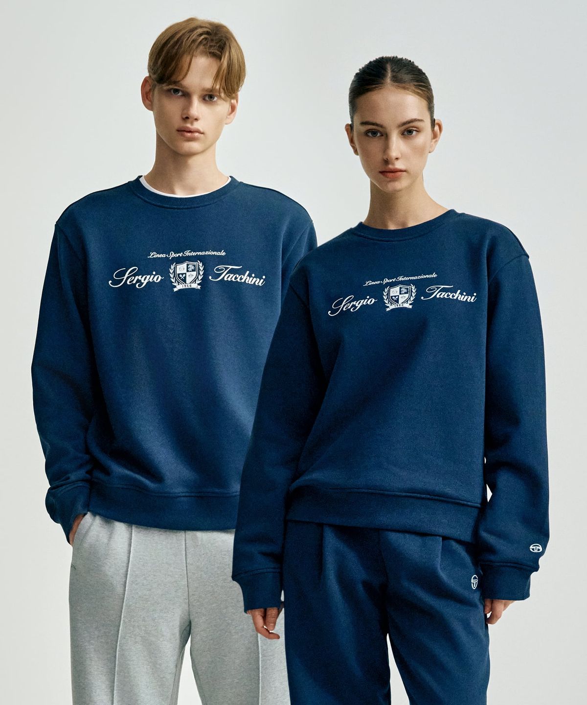 세르지오 타키니(SERGIO TACCHINI) U 쿠쉬라이트 프렌치 클래식 맨투맨 (Navy)