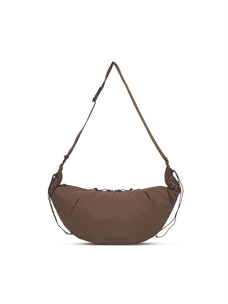커브 패디드 드로스트링 퍼커링 백 L (Brown)