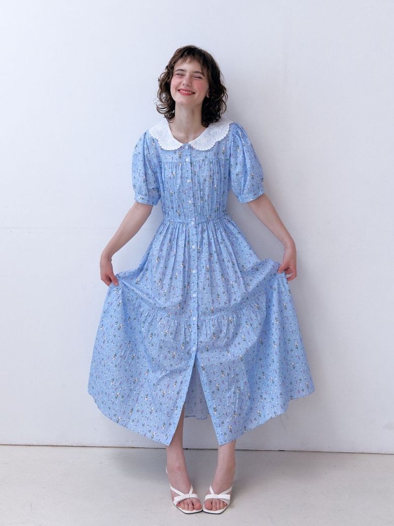 Lace collar shirt Cancan dress