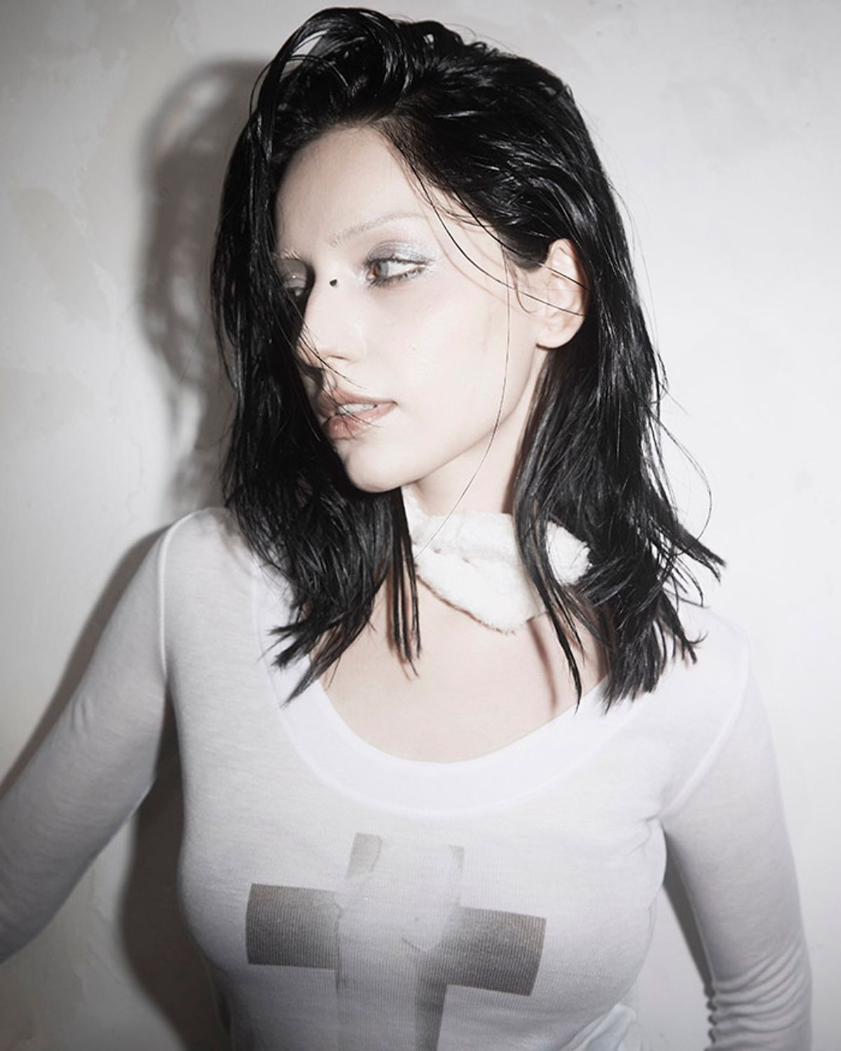 쏘씨(SAUCY) Glint cross T (White)