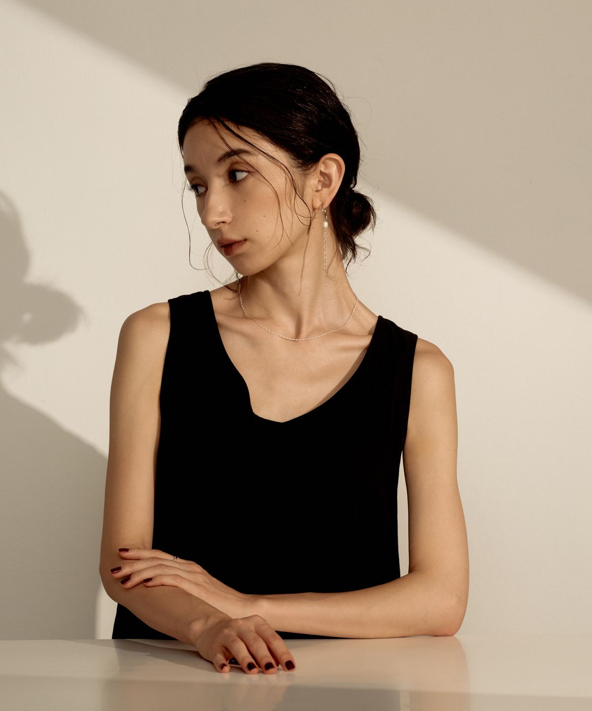 노비스도쿄(NOVICE TOKYO) 바로크 진주 체인 귀걸이 Baroque Pearl Chain Earring / Silver