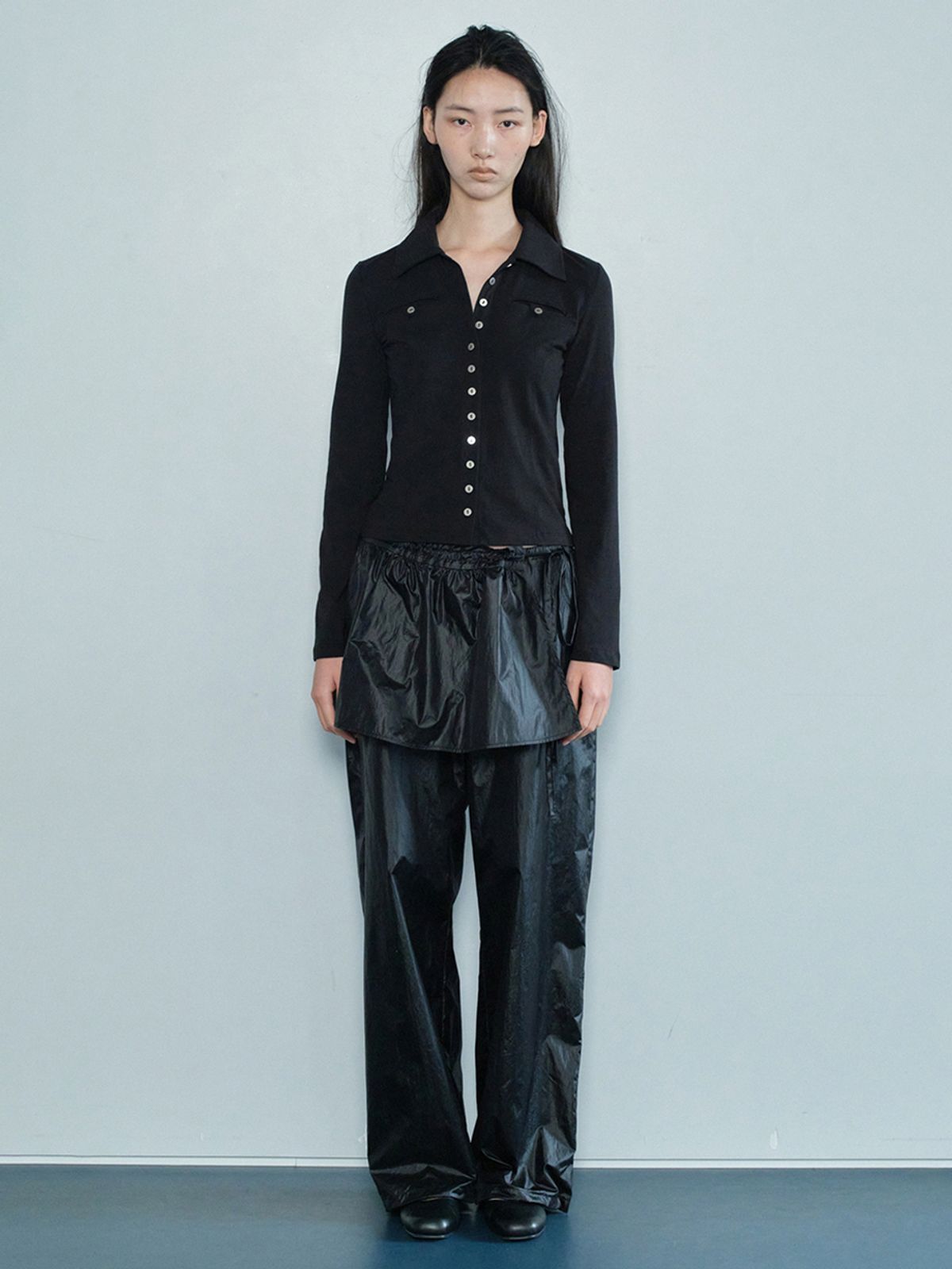 세릭(CERRIC) SHINY SKIRT PANTS / BLACK