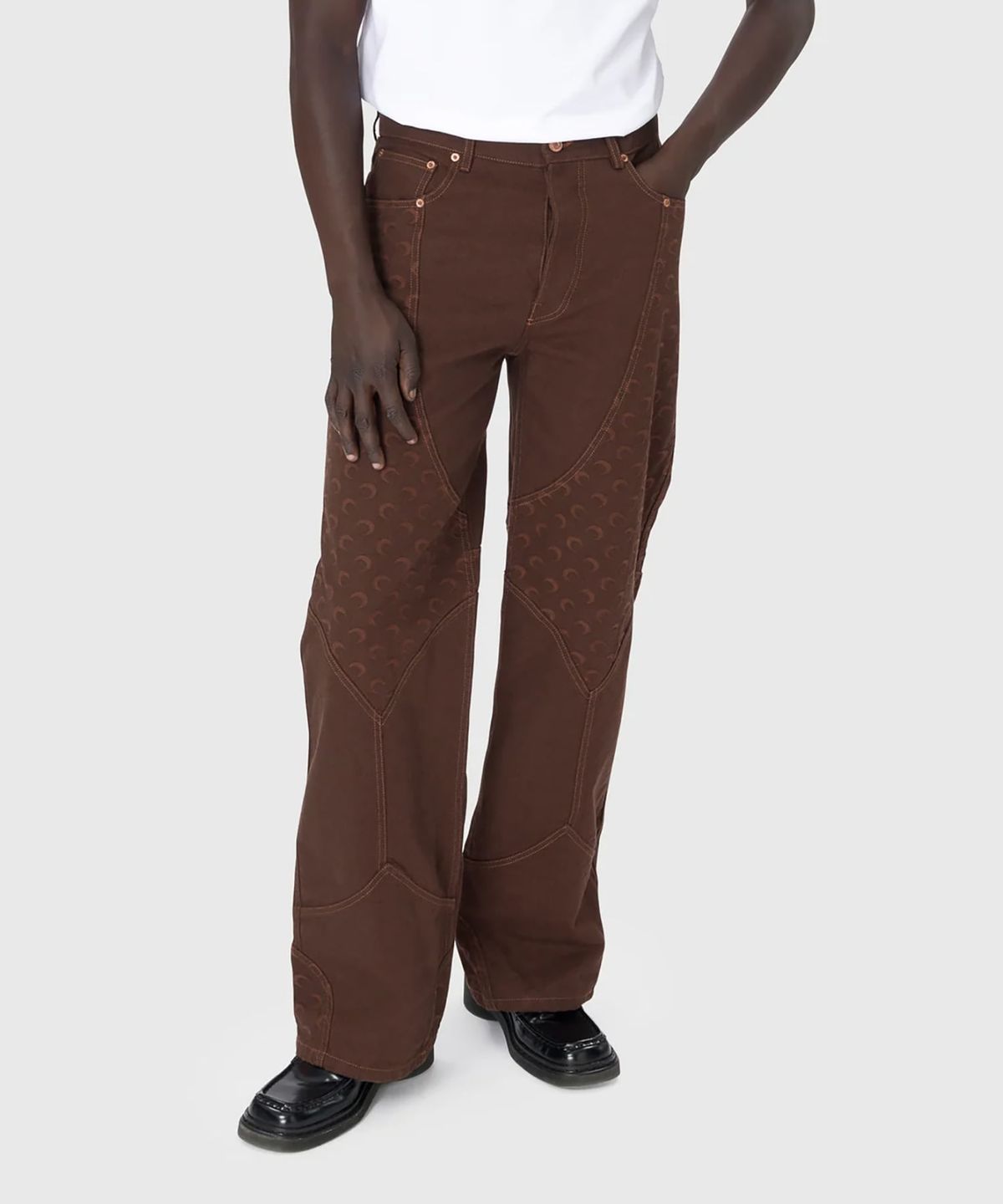 마린 세르(MARINE SERRE) (M) 문 자카드 트윌 오버사이즈 워크웨어 팬츠 딥 브라운 MOON JACQUARD TWILL WORKWEAR PANTS BR40 DEEP BROWN