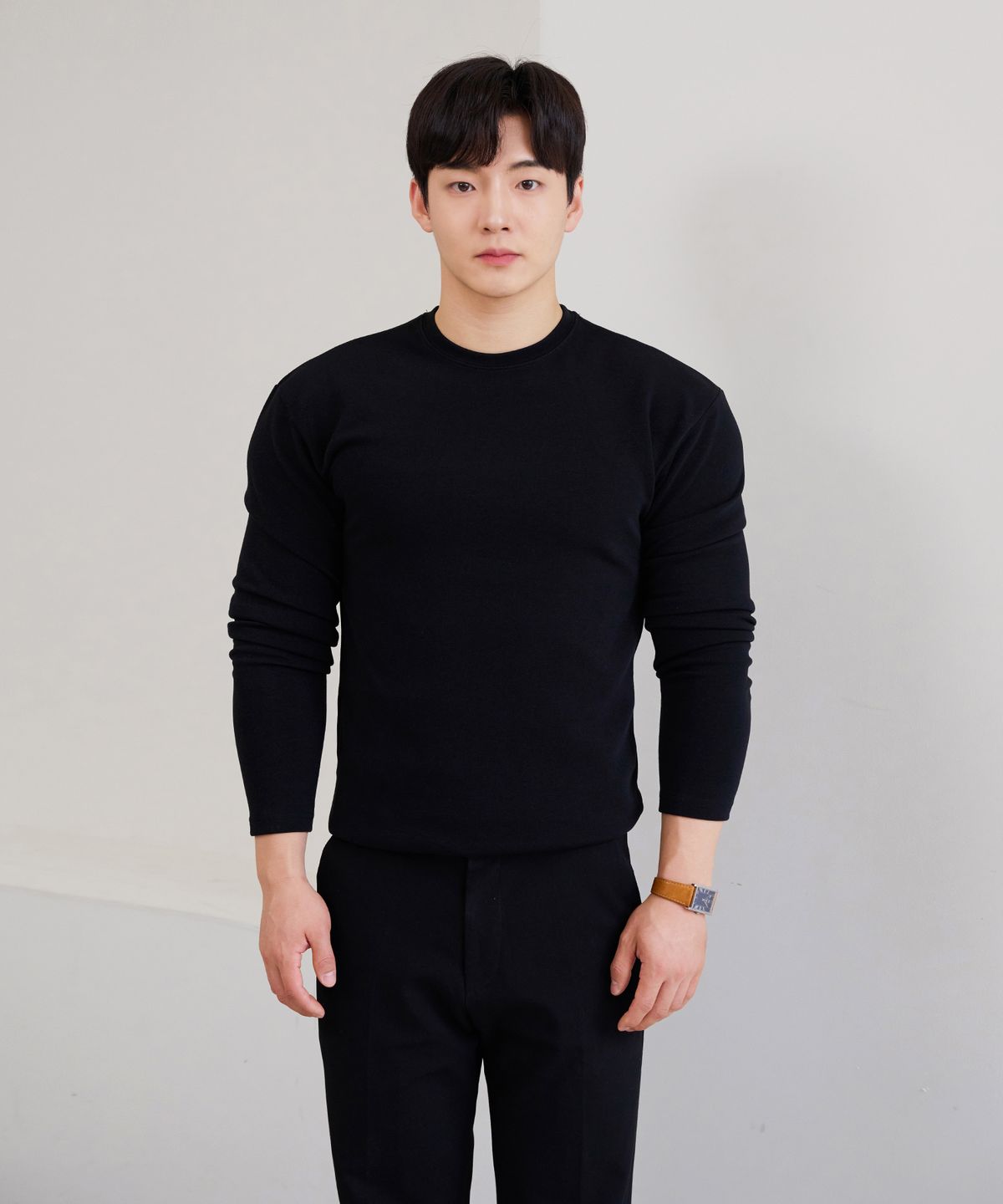 핵쿨남(HECKCOOLNAM) 쫀득 고급원단 어깨넓어보이는 남자 머슬핏 긴팔 티셔츠
