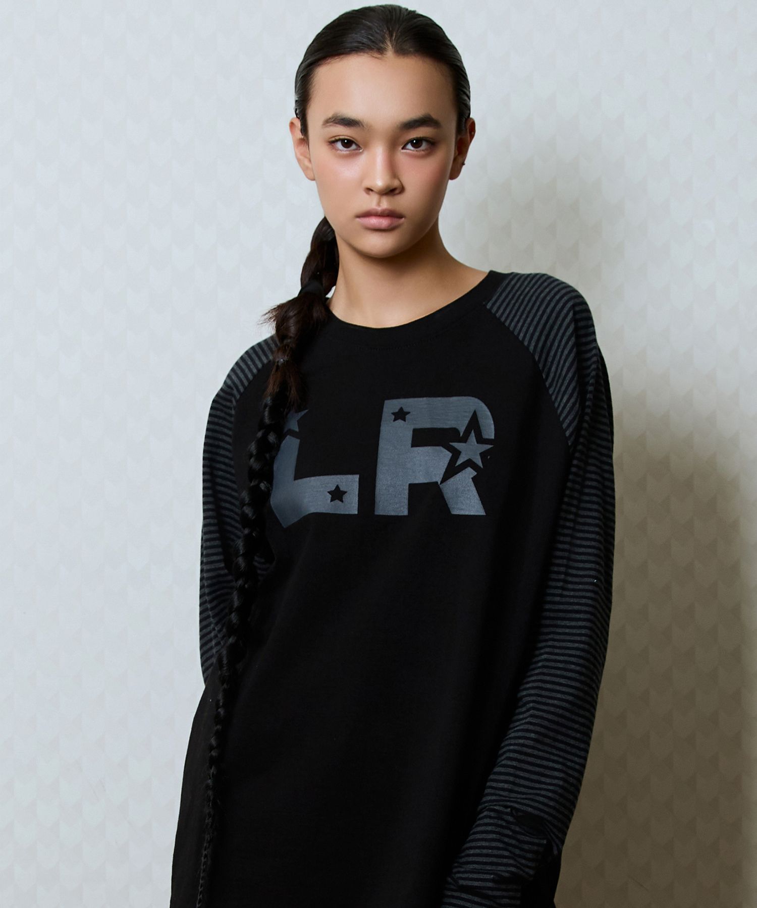 MUSINSA公式 | LUVISTRUE GT STAR LR TEE(BLACK)