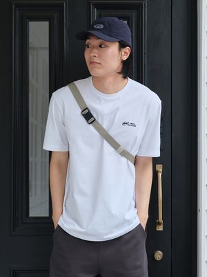 남성) 무브 그래픽 반팔티_PHG5TS1740