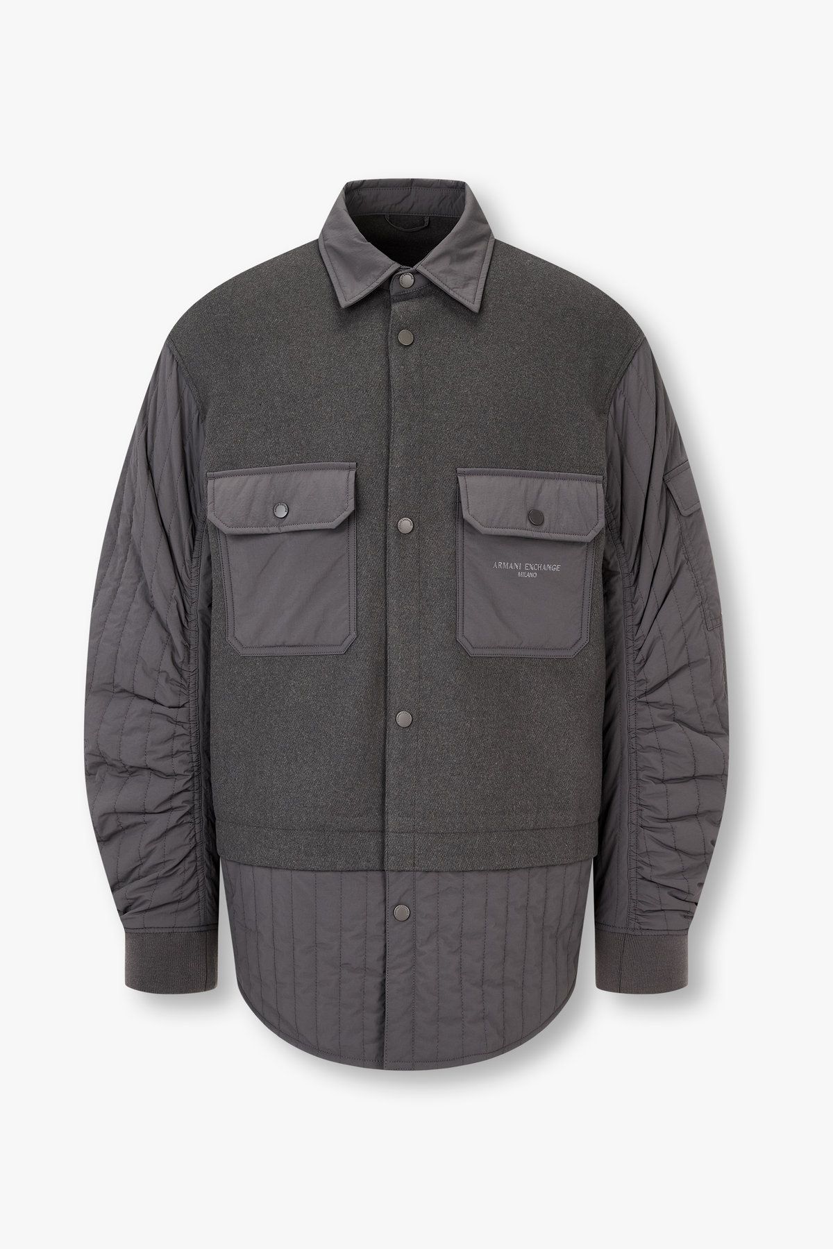 아르마니 익스체인지(ARMANI EXCHANGE) 남성 나일론 패치 포켓 셔츠 자켓_다크 그레이 A415310008