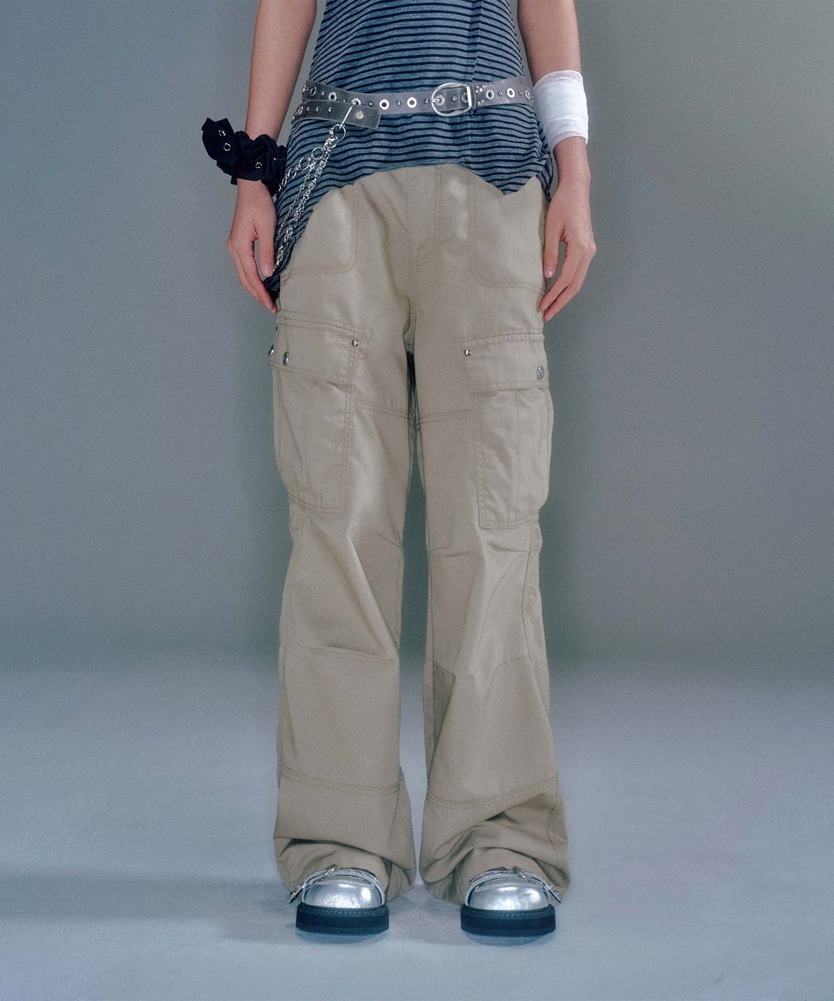 베이컨트 아카이브(VACANT ARCHIVE) WAYEN MILITARY CARGO PANTS (BEIGE)