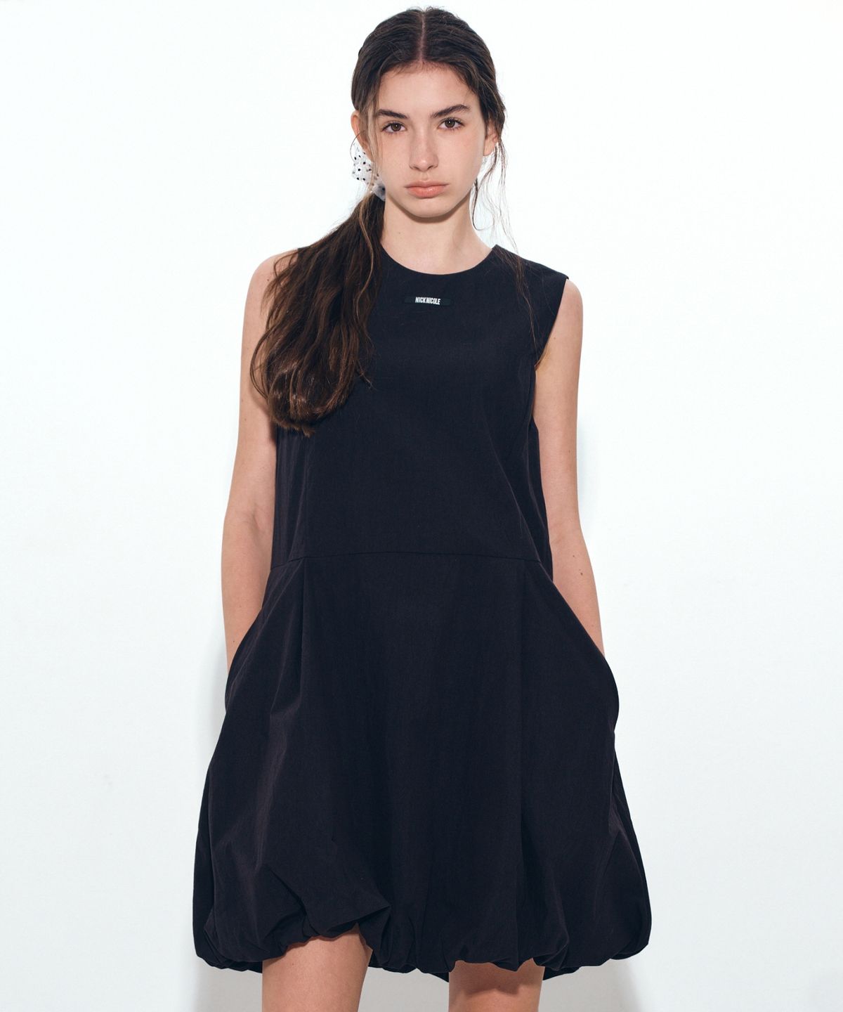 닉앤니콜(NICK&NICOLE) MINI BALLON SLEEVELESS DRESS_BLACK