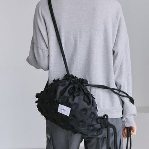 플로럴 쉬폰 드로우스트링 미니 백팩 _ [블랙]