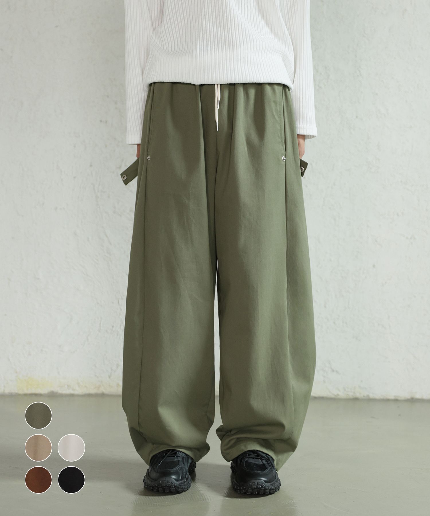 Shop Pants at MUSINSA