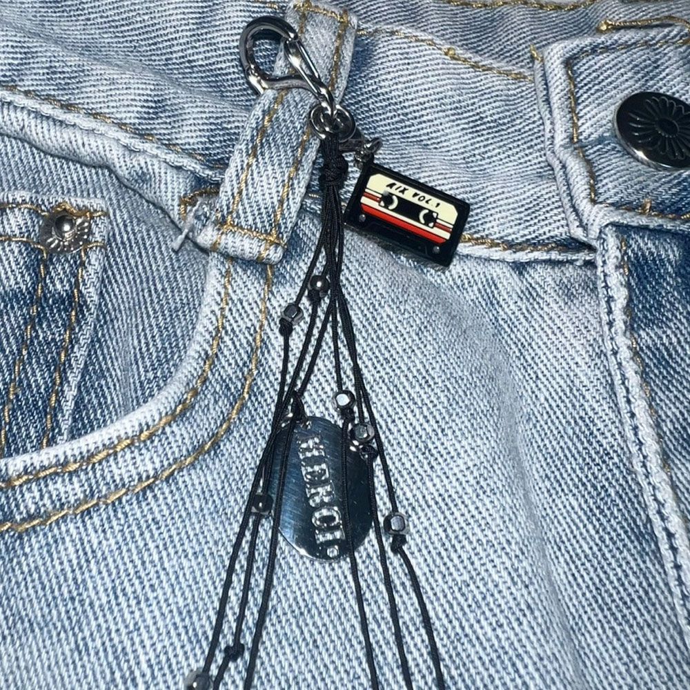 【YOURNUS】Indiana Key Ring Wide Denim Darted Leg Jeans