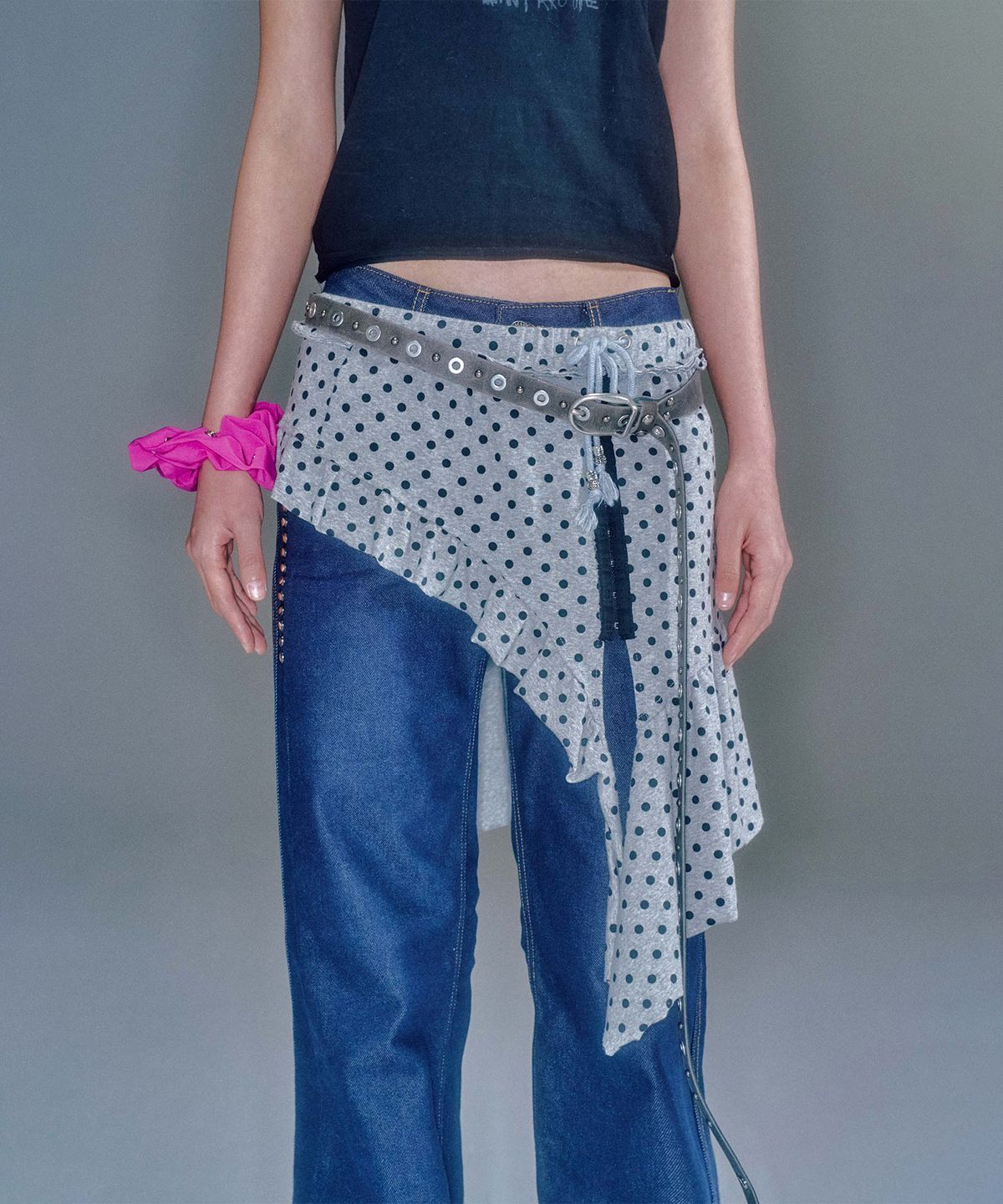 베이컨트 아카이브(VACANT ARCHIVE) ROMY DOTS LAYERED SKIRT (2COLOR)