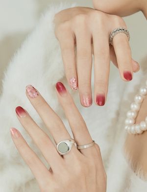 N 브릴리언트 네일