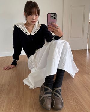 로마리 스웨이드 밴딩플랫 스니커즈 모카무스 FLOTFA3W58