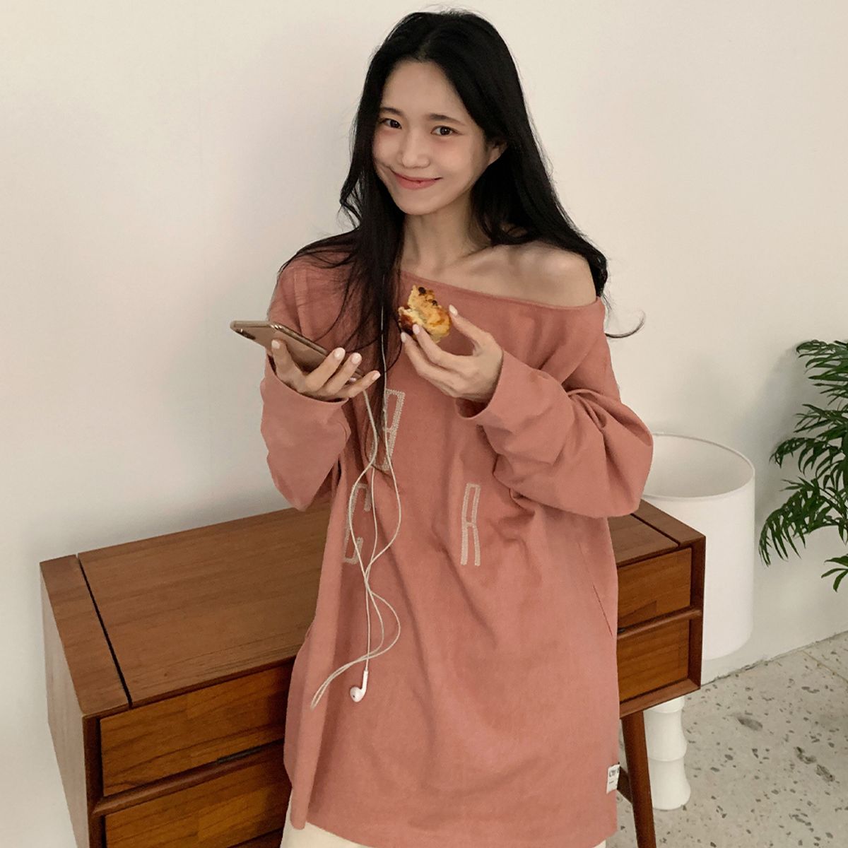 시티브리즈(CITYBREEZE) 루즈핏 리즈 긴팔 티셔츠_2COLORS