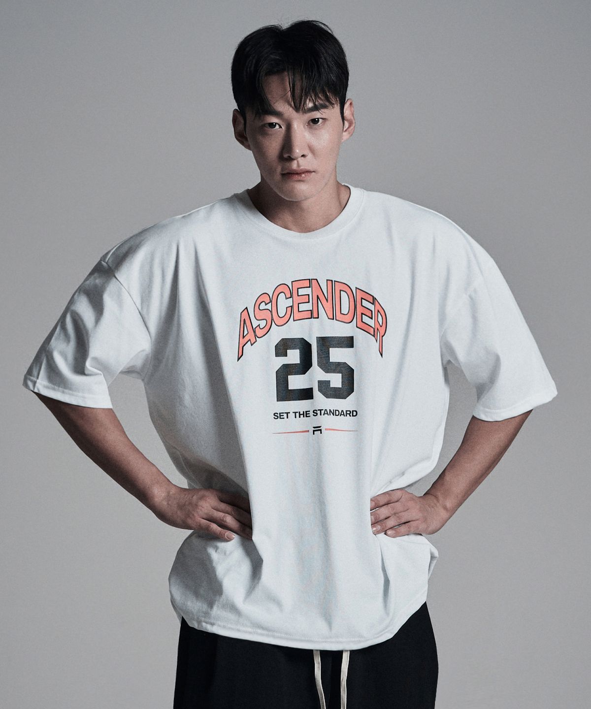 어센더(ASCENDER) 25넘버링 오버핏 숏슬리브 [화이트]