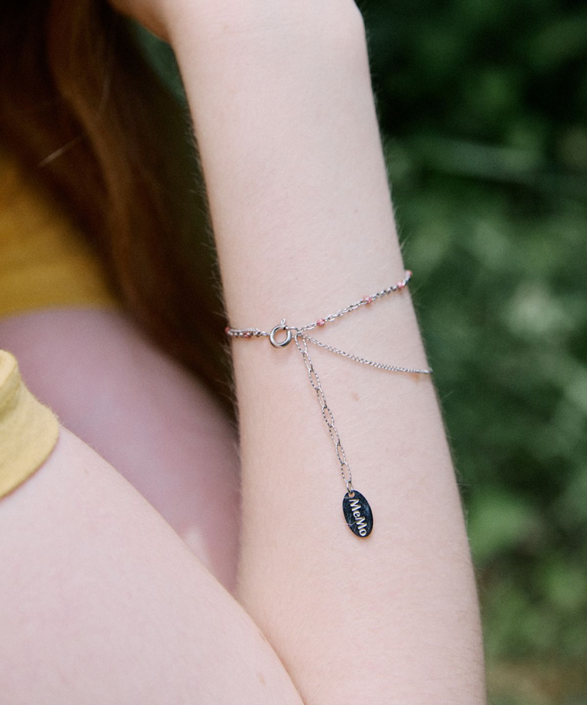 메리모티브(MERRYMOTIVE) Pink ball 2 line bracelet