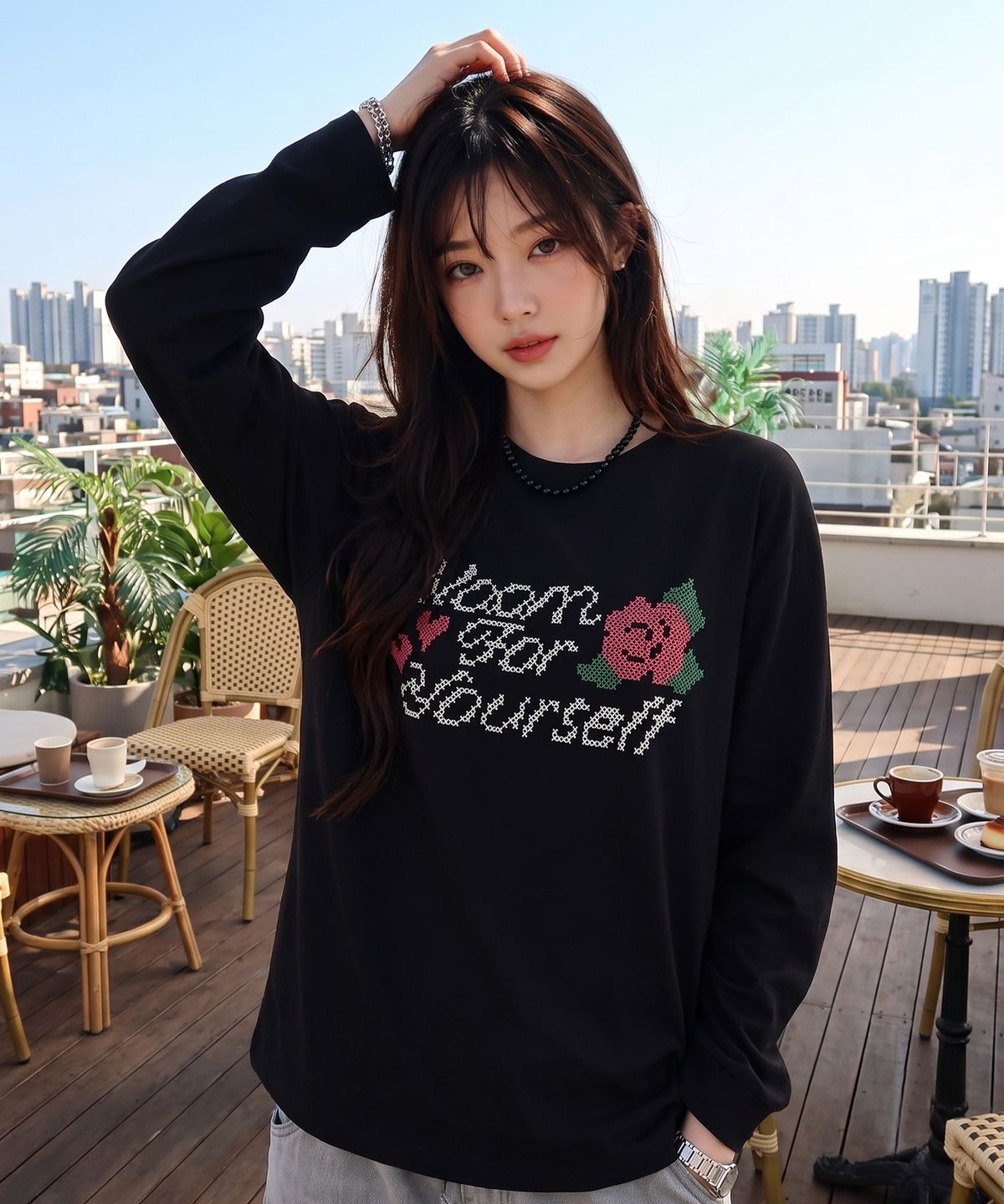꼼파뇨(CPGN STUDIO) 로즈 블룸 롱슬리브 블랙