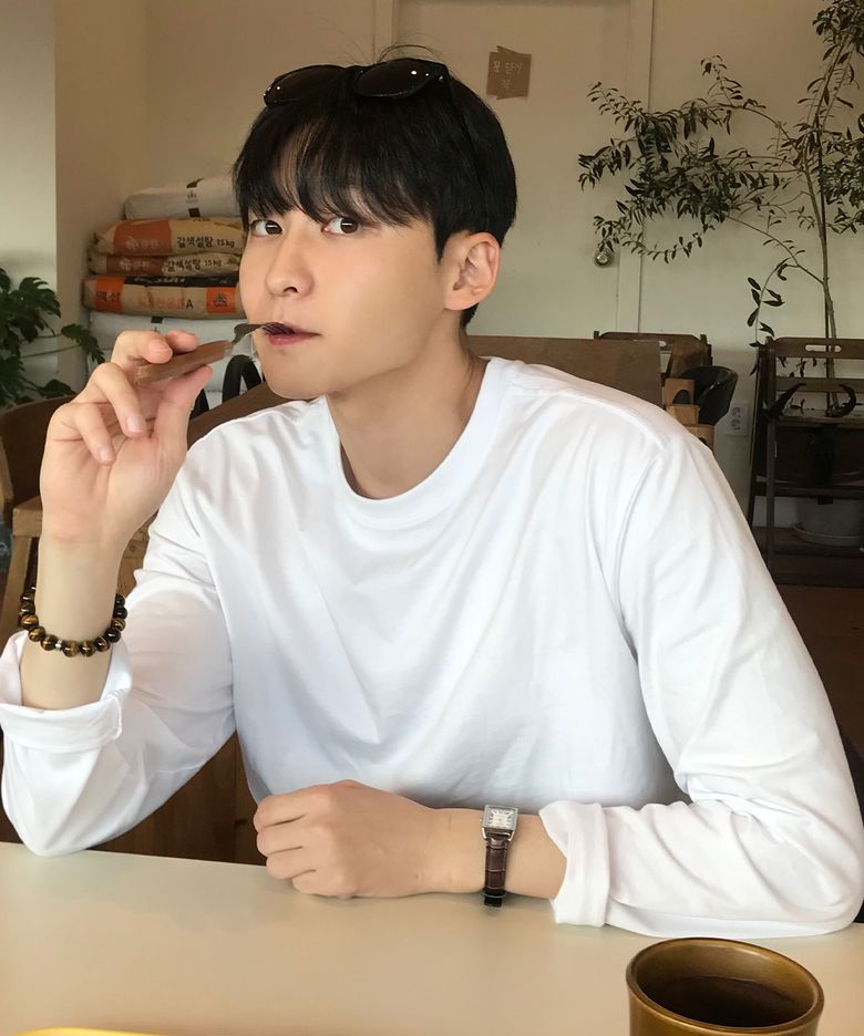 [2PACK]고밀도 순면  데일리 긴팔 티셔츠_2팩 - 2color