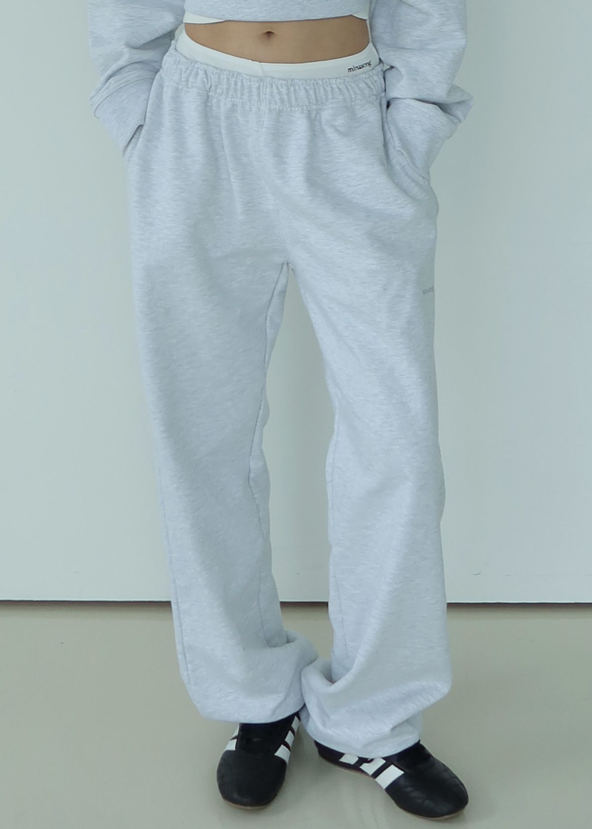 민아송(MINA SONG) BASIC SWEAT PANTS - MELANGE GREY
