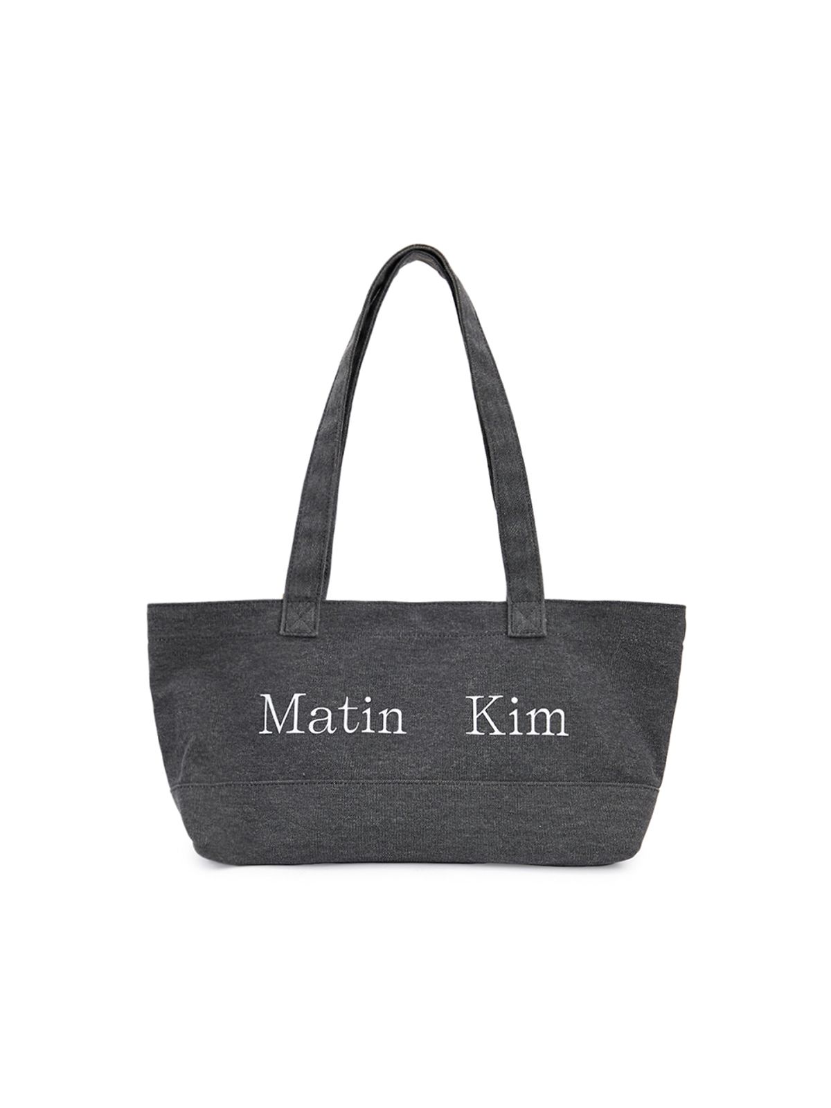 마뗑킴(MATIN KIM) MATIN LOGO CANVAS WIDE SHOULDER BAG IN CHARCOAL