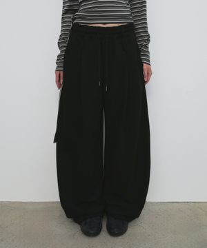 OVERFIT SWEAT PANTS_BLACK