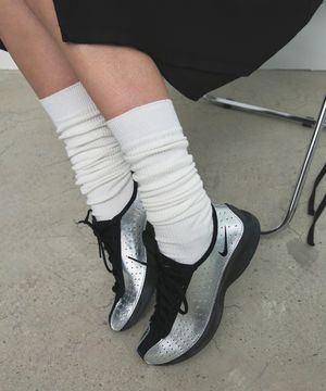 KNEE HIGH SOCKS_WHITE