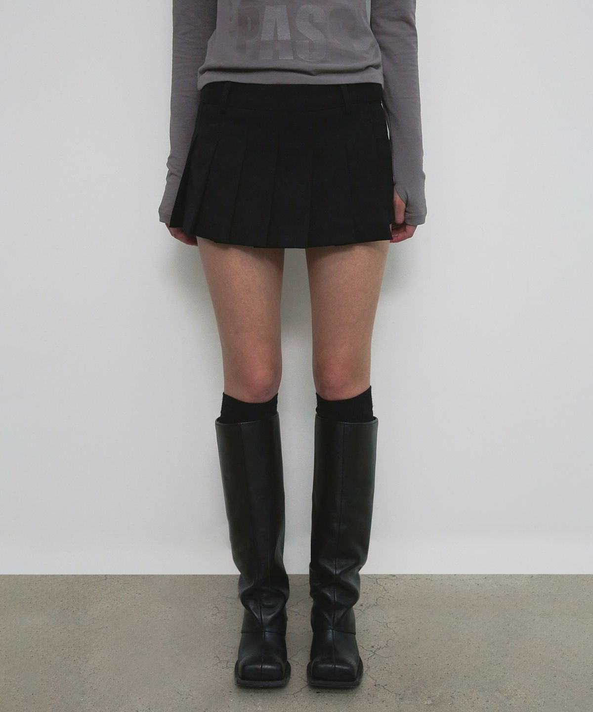 샌드릭(SANDRIC) LAYERED PLEATS WRAP SKIRT PANTS_BLACK