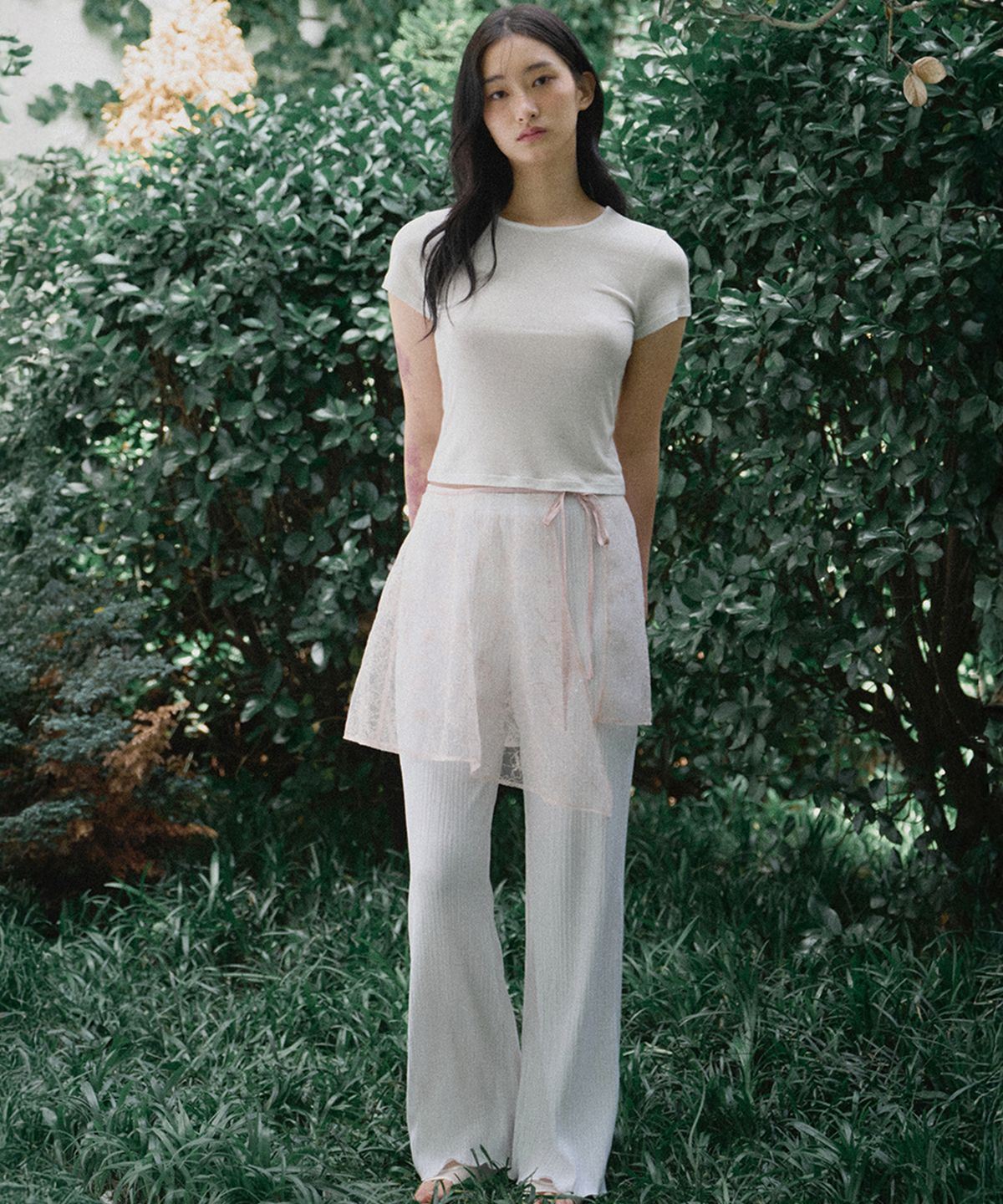 리지(LEEZIE) 리지 자수 텐셀 티셔츠 (3컬러)