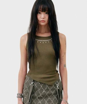 T22.00 Sleeveless Stud point T-shirt _ Khaki Pattern1