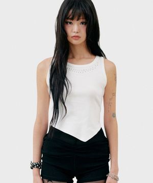 T22.00 Sleeveless Stud point T-shirt _ White Pattern1