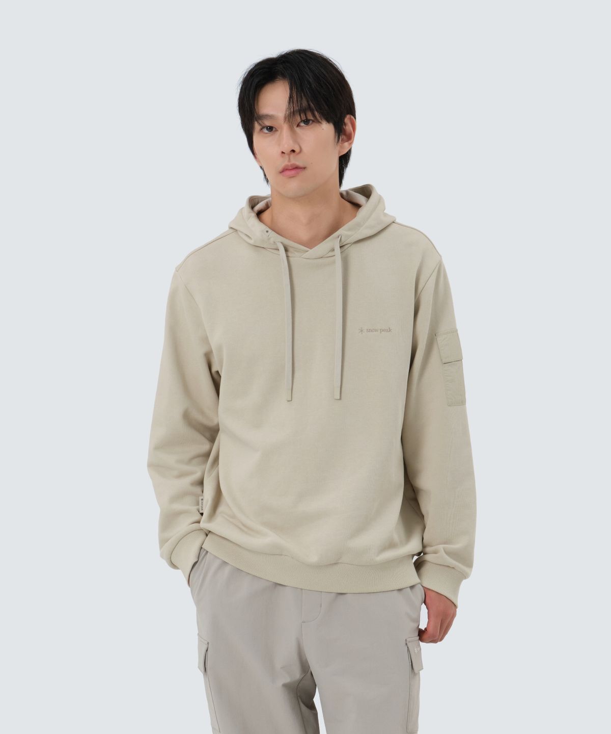 스노우피크 어패럴(SNOWPEAK APPAREL) 랜드 포켓 후드 티셔츠 (S25FMFHD60) Light Beige