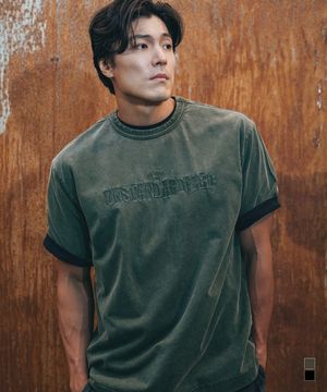 [빅사이즈]스톤 워시드 캠프 엠보더리 티셔츠