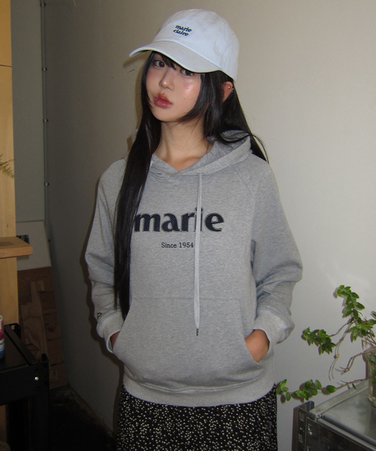 마리끌레르(MARIE CLAIRE) 래글런 레귤러 후드(MAFCTS06NMG)