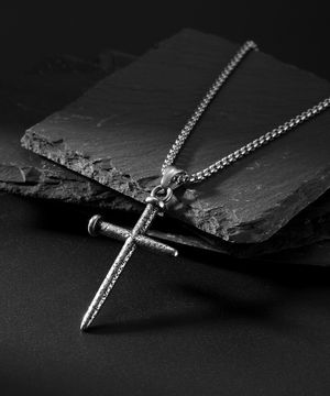 TJN1003 아이언 크로스 목걸이